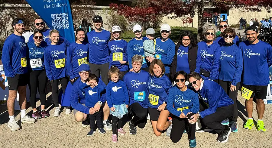 2025 EspeRUNza team photo